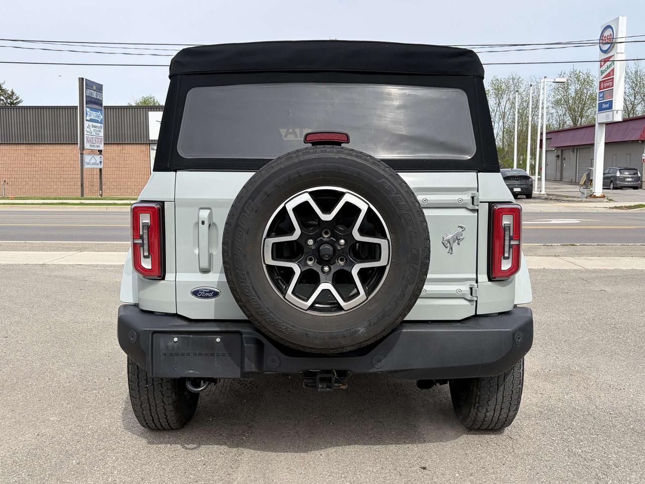 2022 Ford Bronco OUTER BANKS 4 DOOR 4X4 Photo3