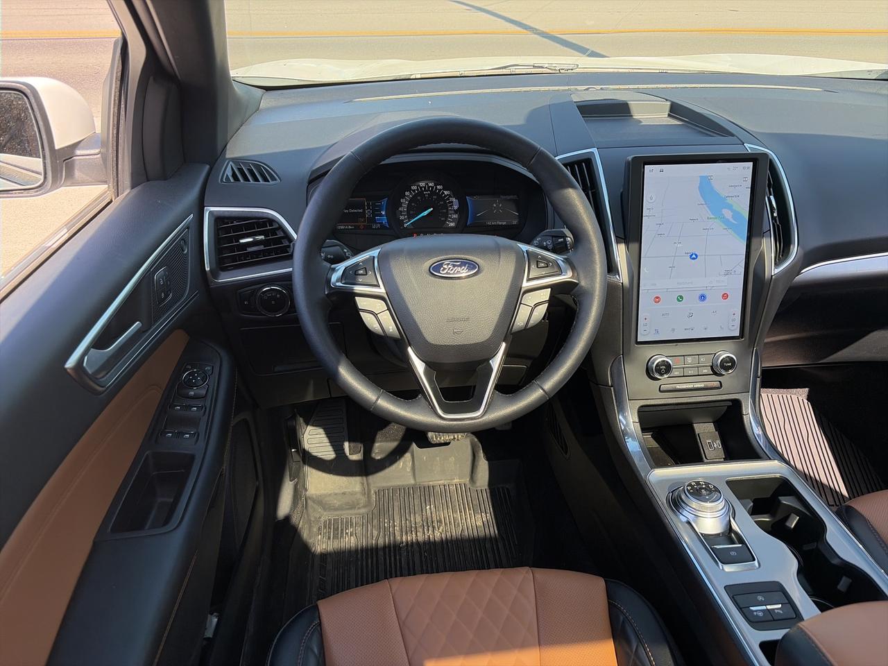 2024 Ford Edge Titanium AWD Photo