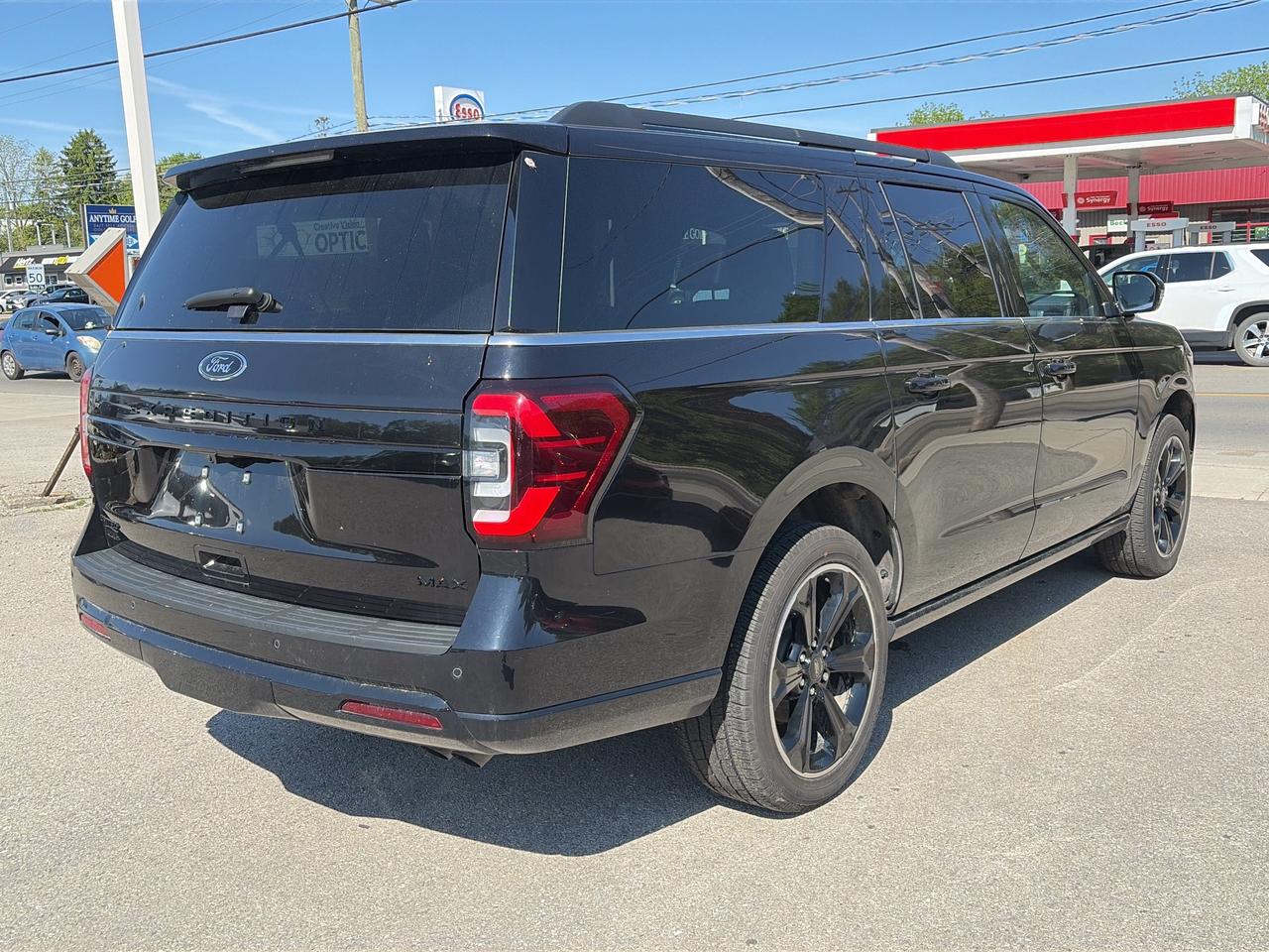 2024 Ford Expedition LIMITED MAX 4X4 Photo