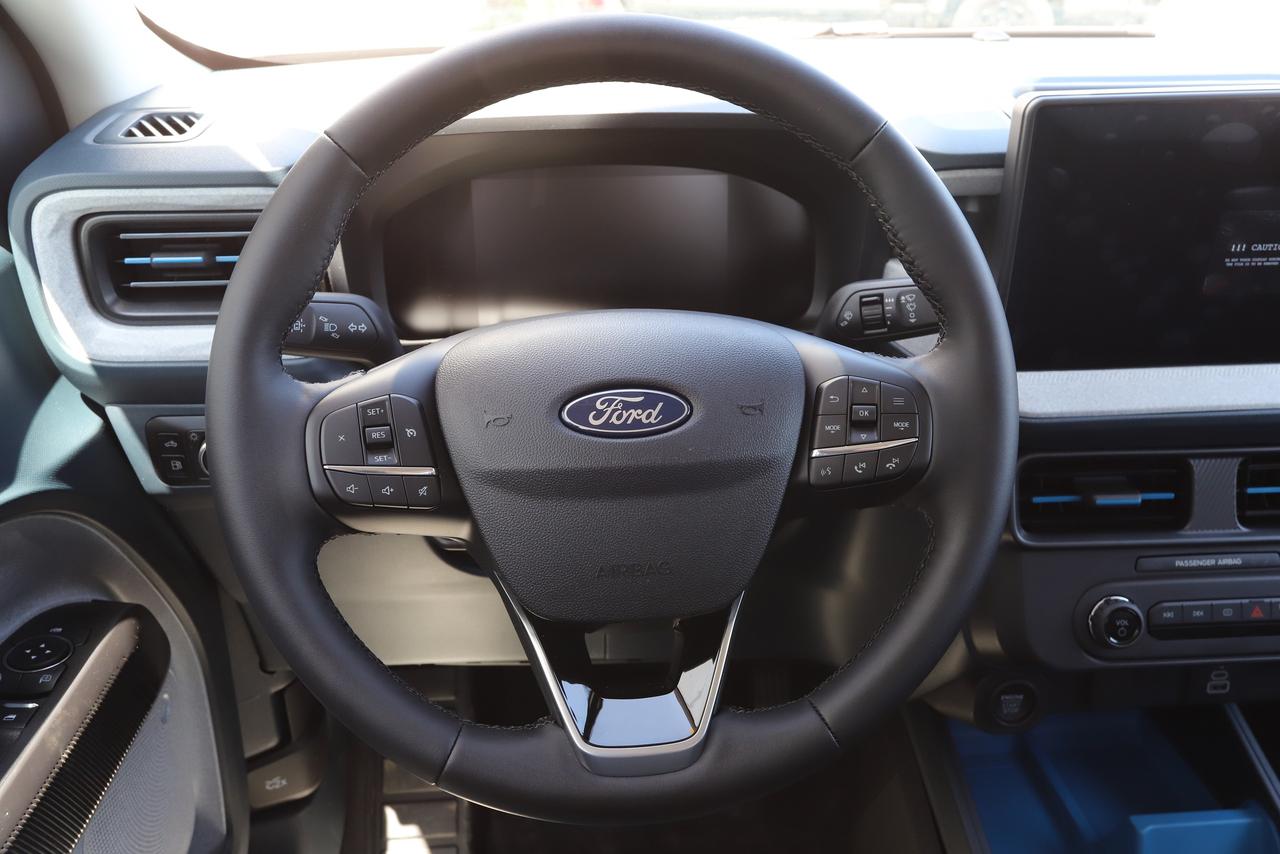 2026 Ford Maverick XLT AWD SuperCrew Photo