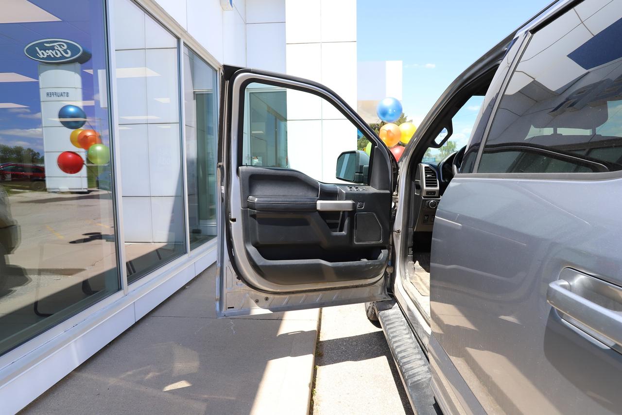 2020 Ford F-150 Lariat 4WD SuperCrew 5.5' Box Photo