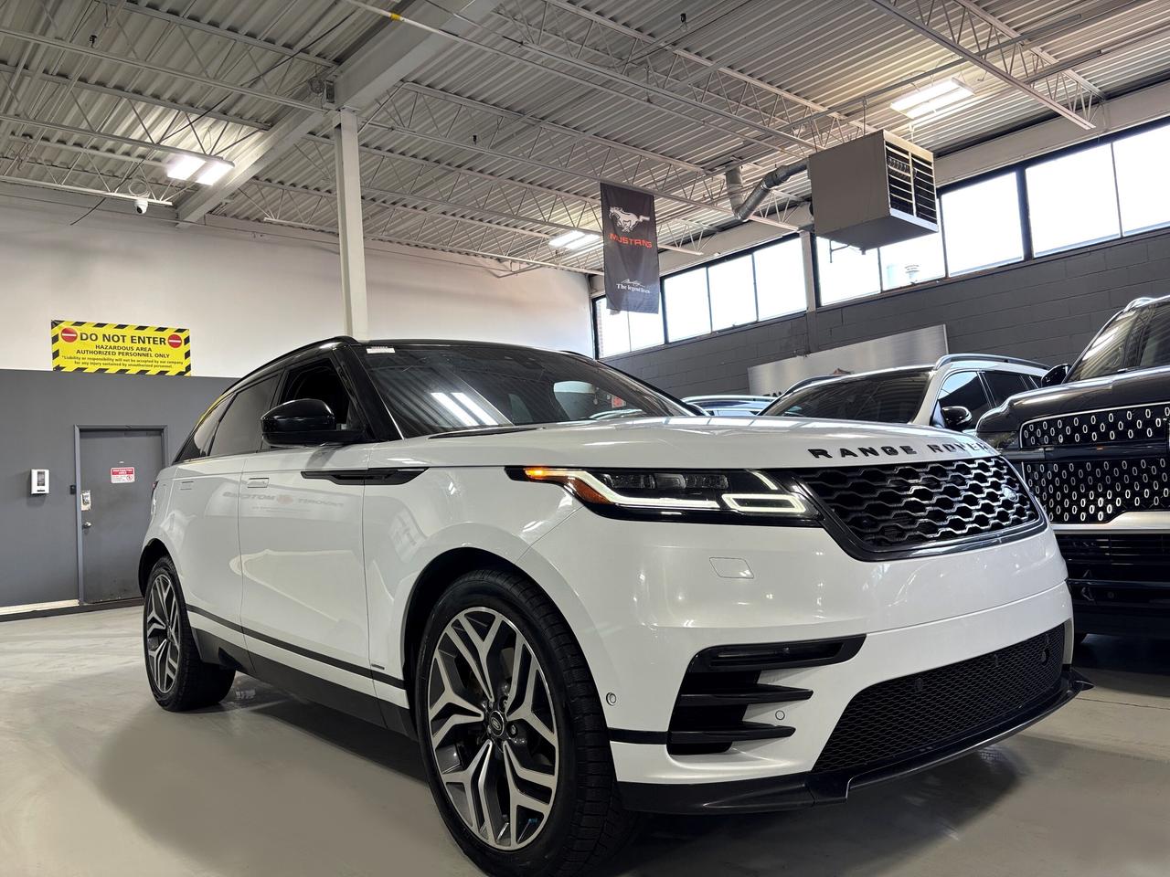 2018 Land Rover Range Rover Velar P380 R-Dynamic SE|AWD|CLUSTERNAV|LEATHER|MERIDIAN| Photo