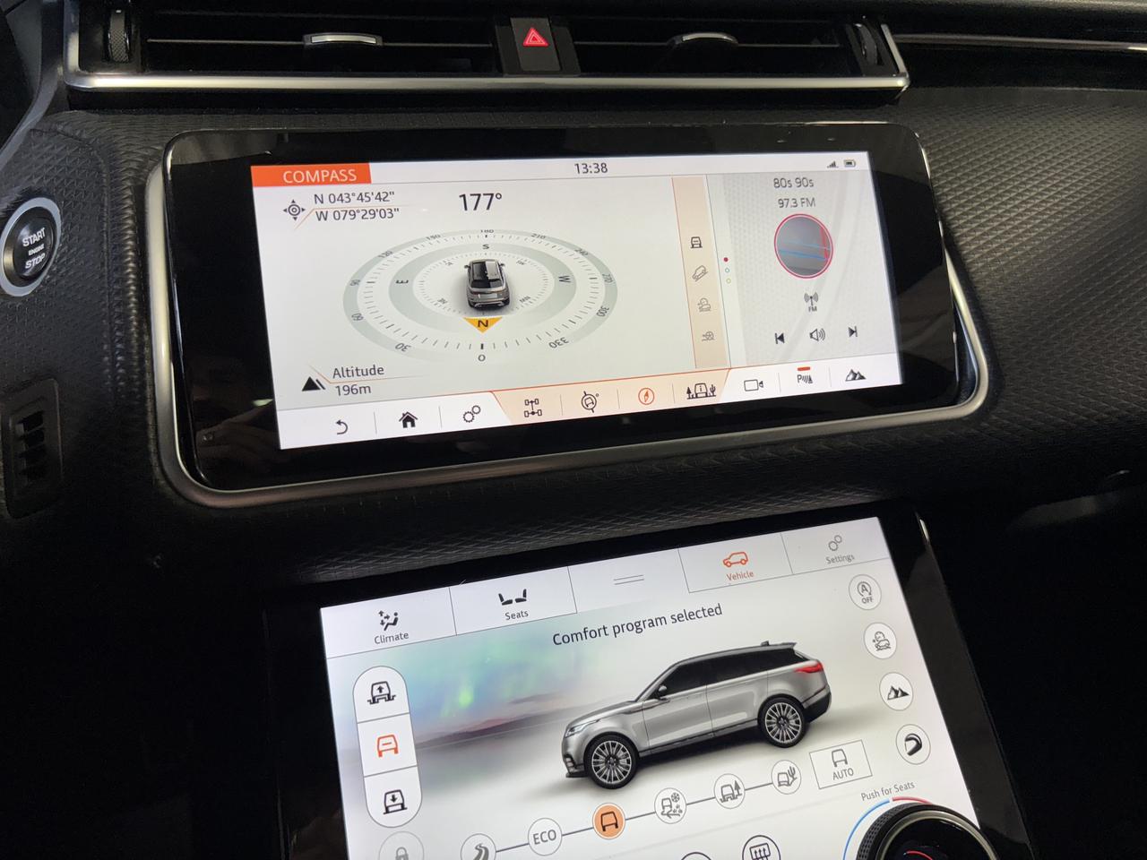 2018 Land Rover Range Rover Velar P380 R-Dynamic SE|AWD|CLUSTERNAV|LEATHER|MERIDIAN| Photo