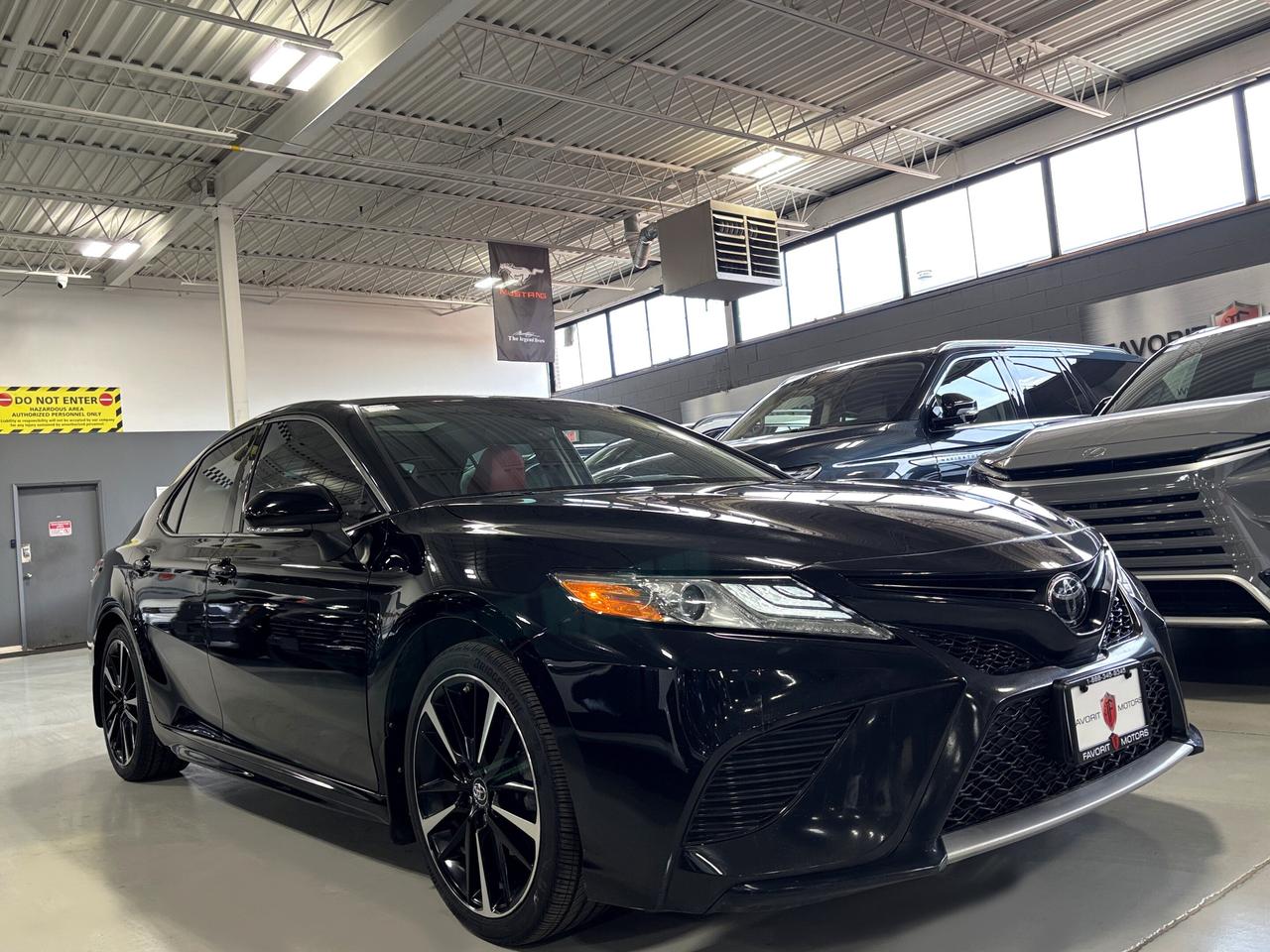 2019 Toyota Camry XSE|REDLEATHER|PANOROOF|AMBIENT|WIRELESSCHARGING|+ Photo