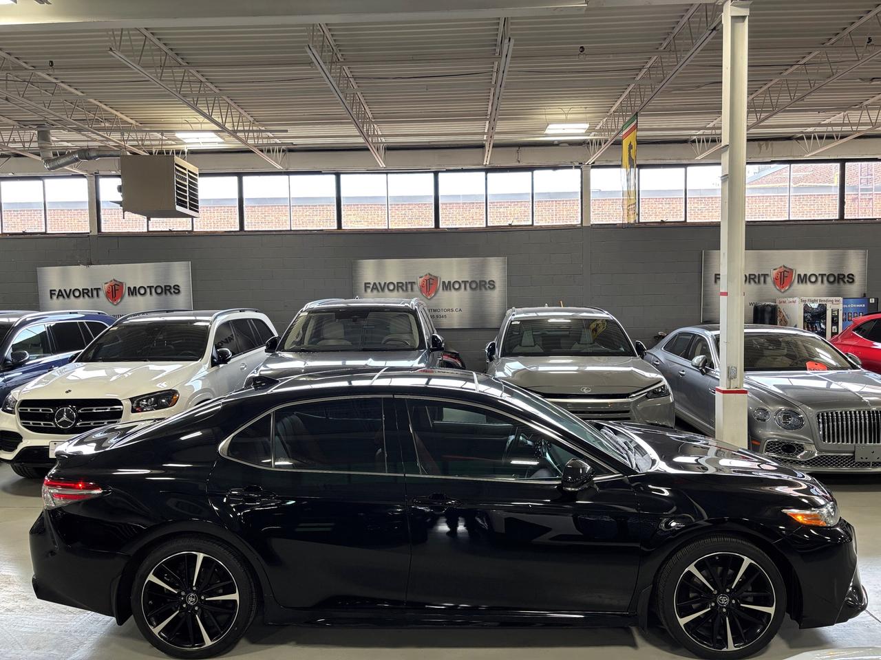 2019 Toyota Camry XSE|REDLEATHER|PANOROOF|AMBIENT|WIRELESSCHARGING|+ Photo2