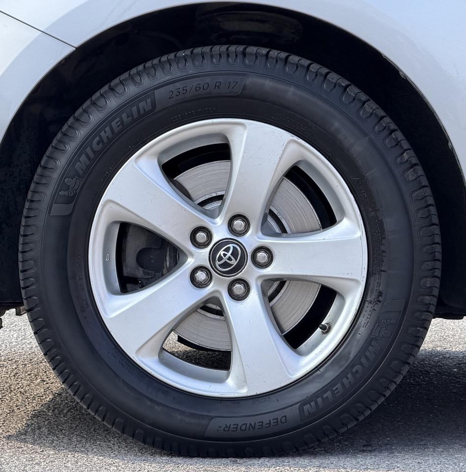 2018 Toyota Sienna 7-Passenger FWD Photo
