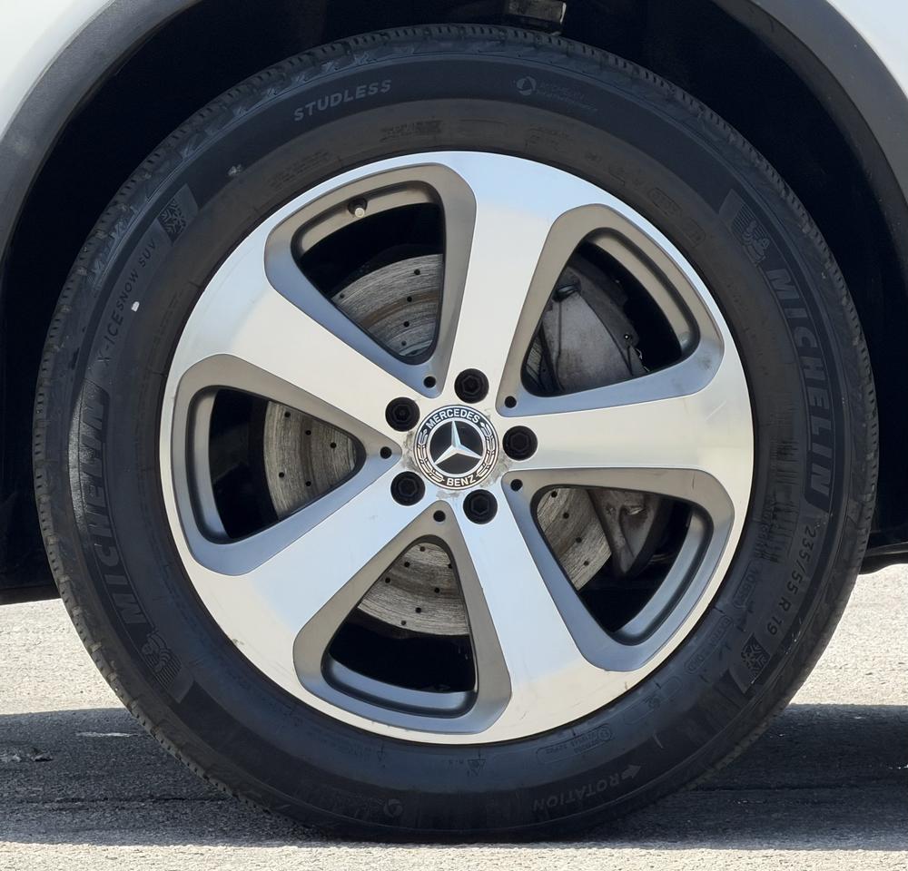 2020 Mercedes-Benz GLC GLC 300 4MATIC SUV Photo