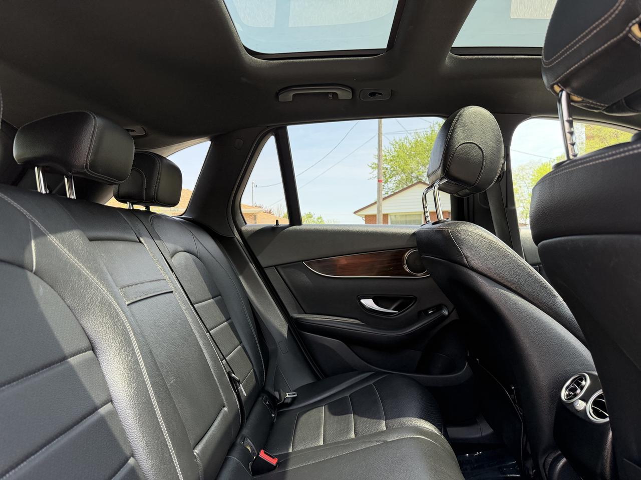 2020 Mercedes-Benz GLC GLC 300 4MATIC SUV Photo