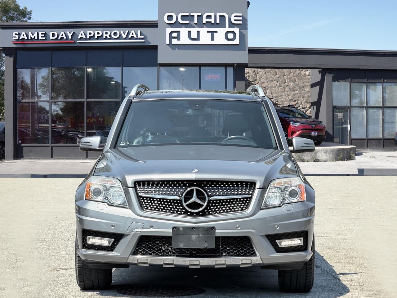 2012 Mercedes-Benz GLK-Class 4MATIC 4dr GLK350 Photo