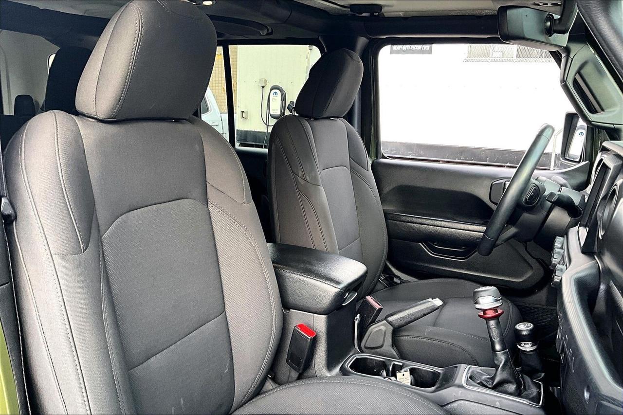 2022 Jeep Wrangler Willys 4Dr 6Spd Manual | Alpine NAV | 4X4 Photo