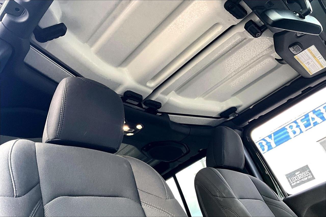 2022 Jeep Wrangler Willys 4Dr 6Spd Manual | Alpine NAV | 4X4 Photo
