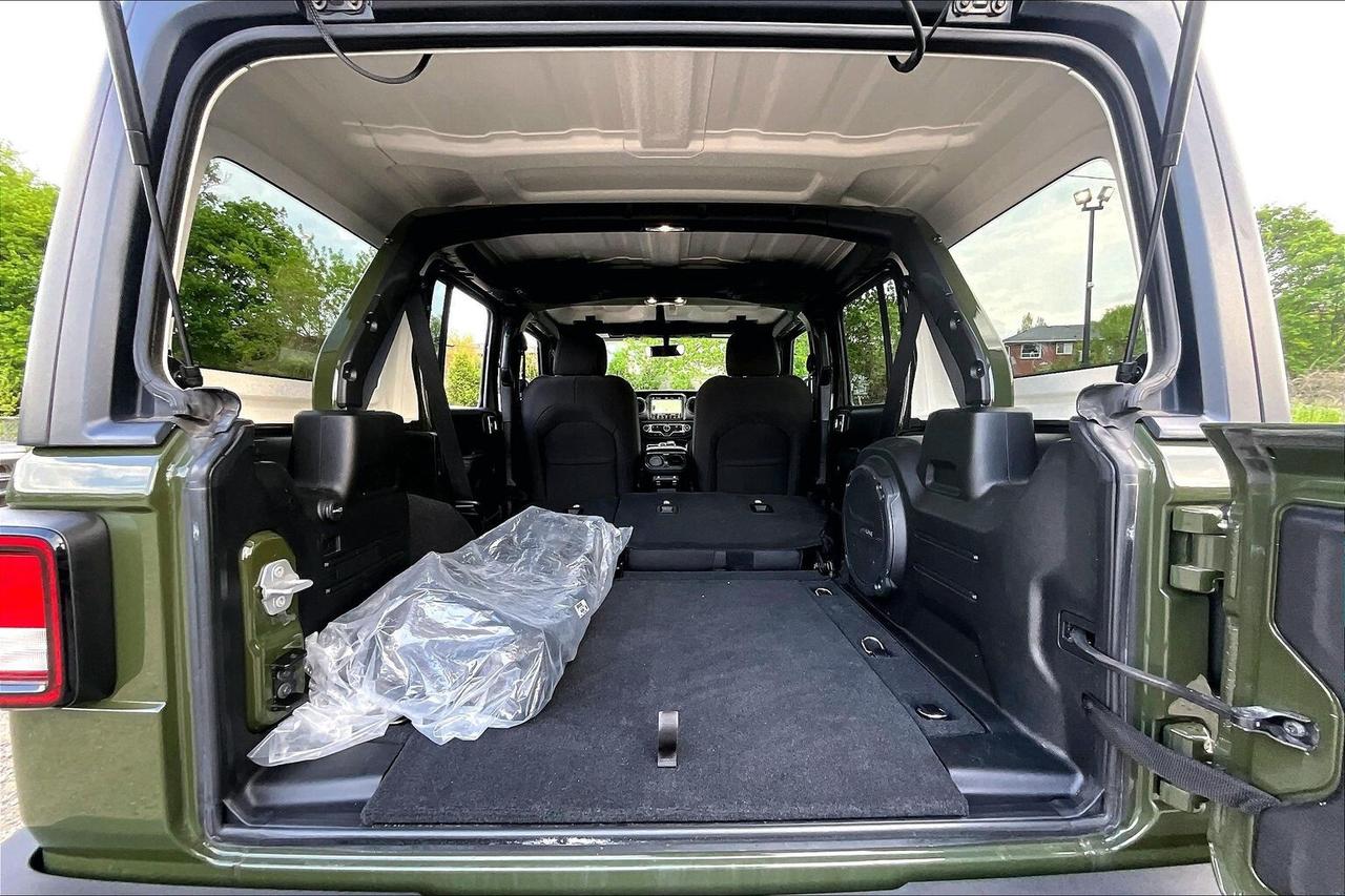 2022 Jeep Wrangler Willys 4Dr 6Spd Manual | Alpine NAV | 4X4 Photo