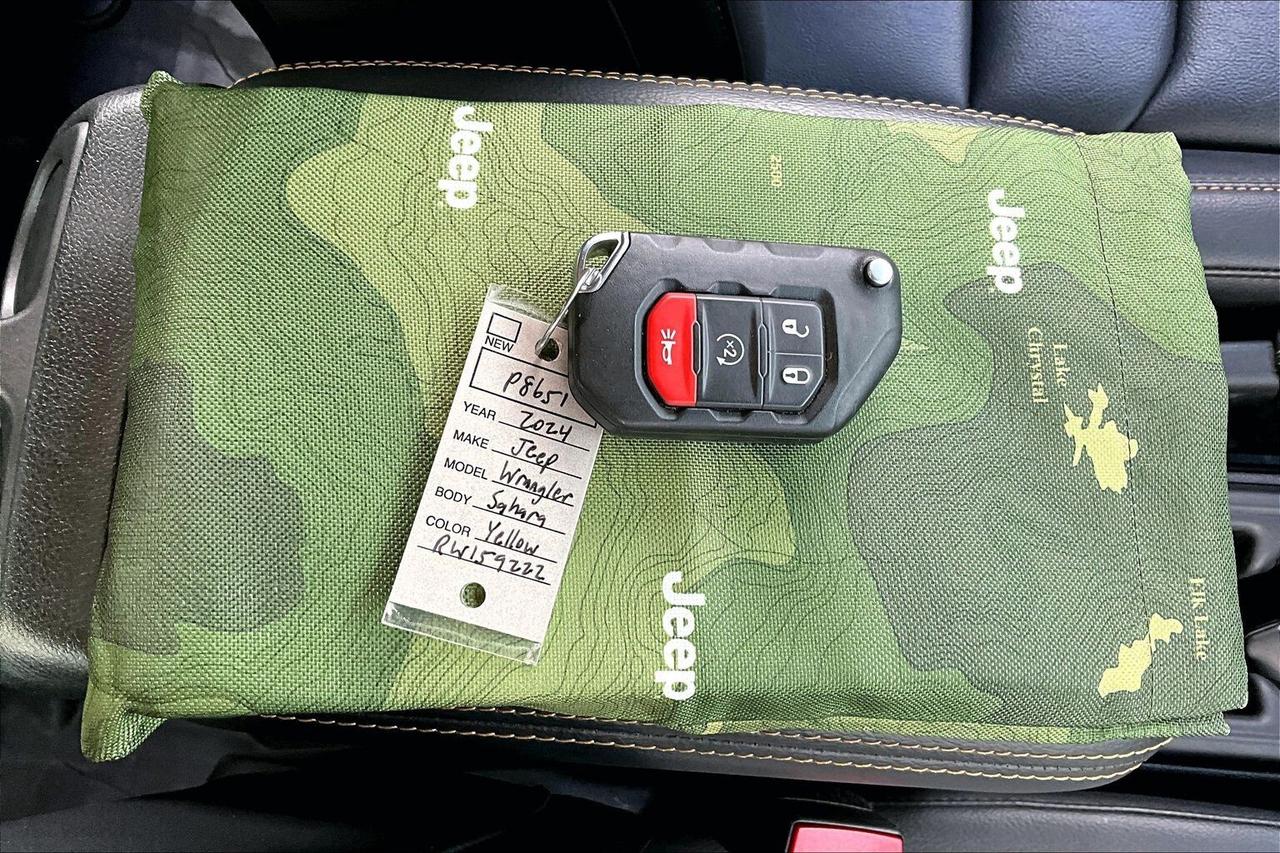2024 Jeep Wrangler Sahara | Skytop | Leather | Alpine | NAV | 4X4 Photo