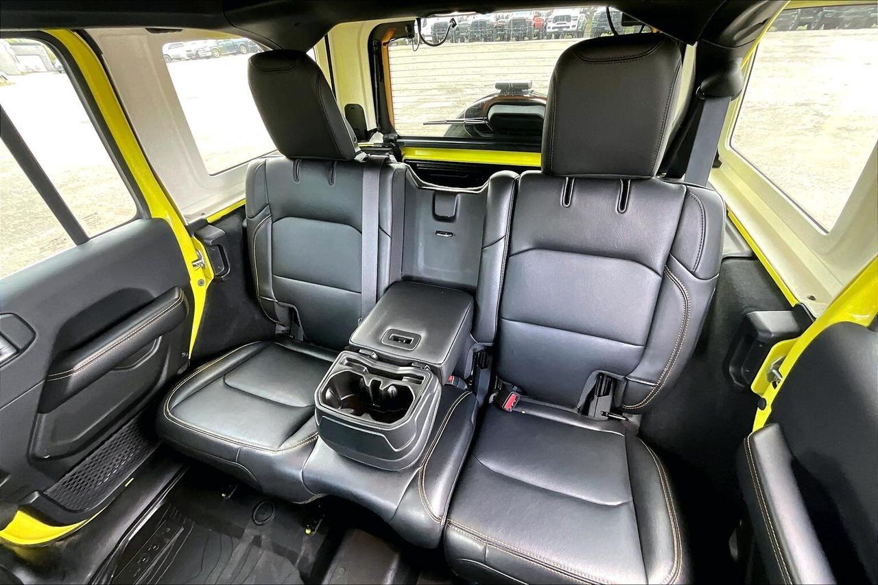 2024 Jeep Wrangler Sahara | Skytop | Leather | Alpine | NAV | 4X4 Photo