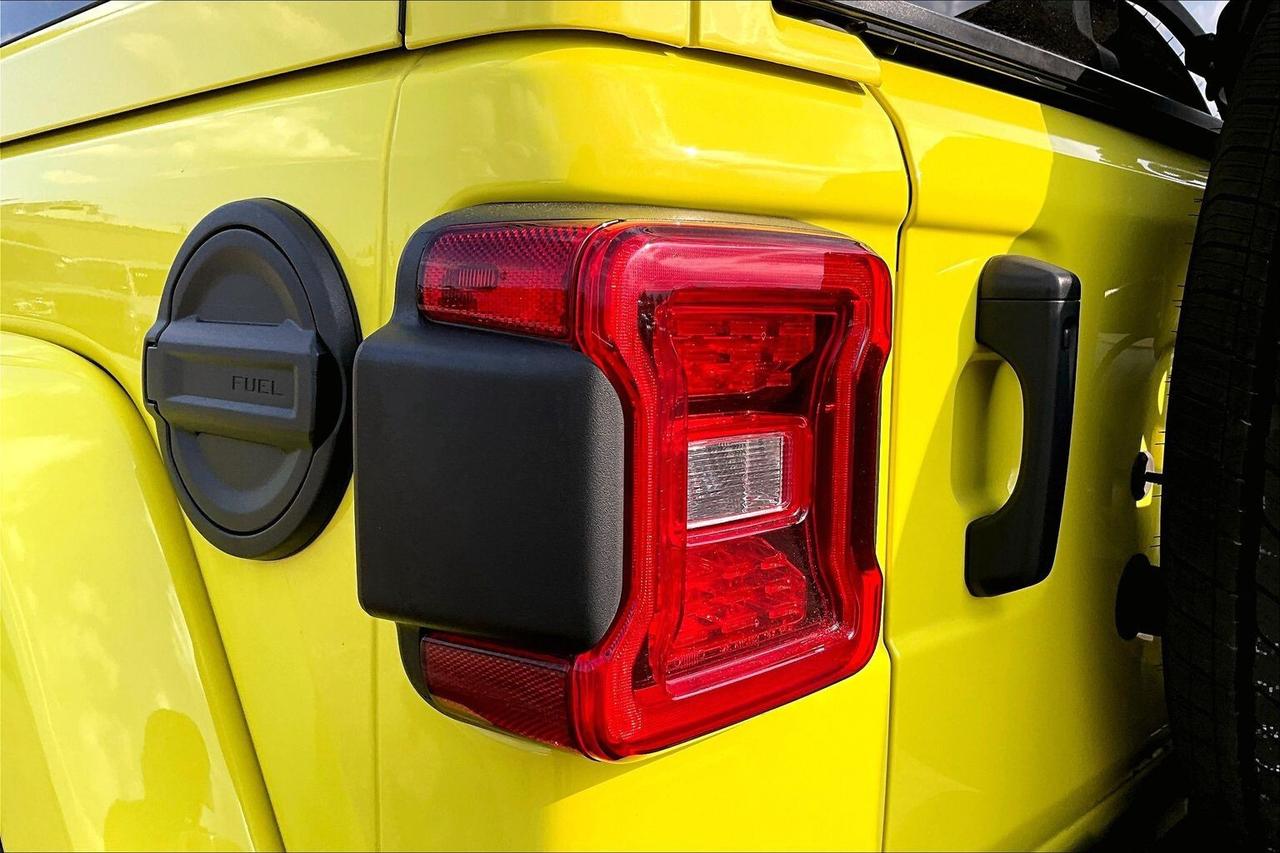 2024 Jeep Wrangler Sahara | Skytop | Leather | Alpine | NAV | 4X4 Photo