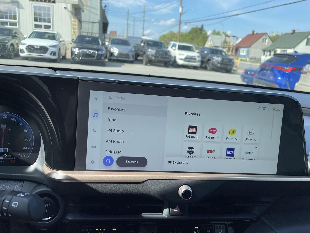 2025 Toyota Crown Signia Limited LIMITED HYBRID, AWD, LEATHER, PANO.ROOF, N Photo