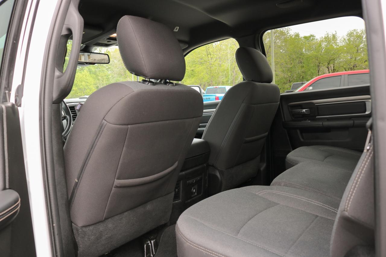 2023 RAM 1500 Classic Warlock 4x4 Crew Cab 5'7  Box | 1 KEY | NAVIGATION Photo