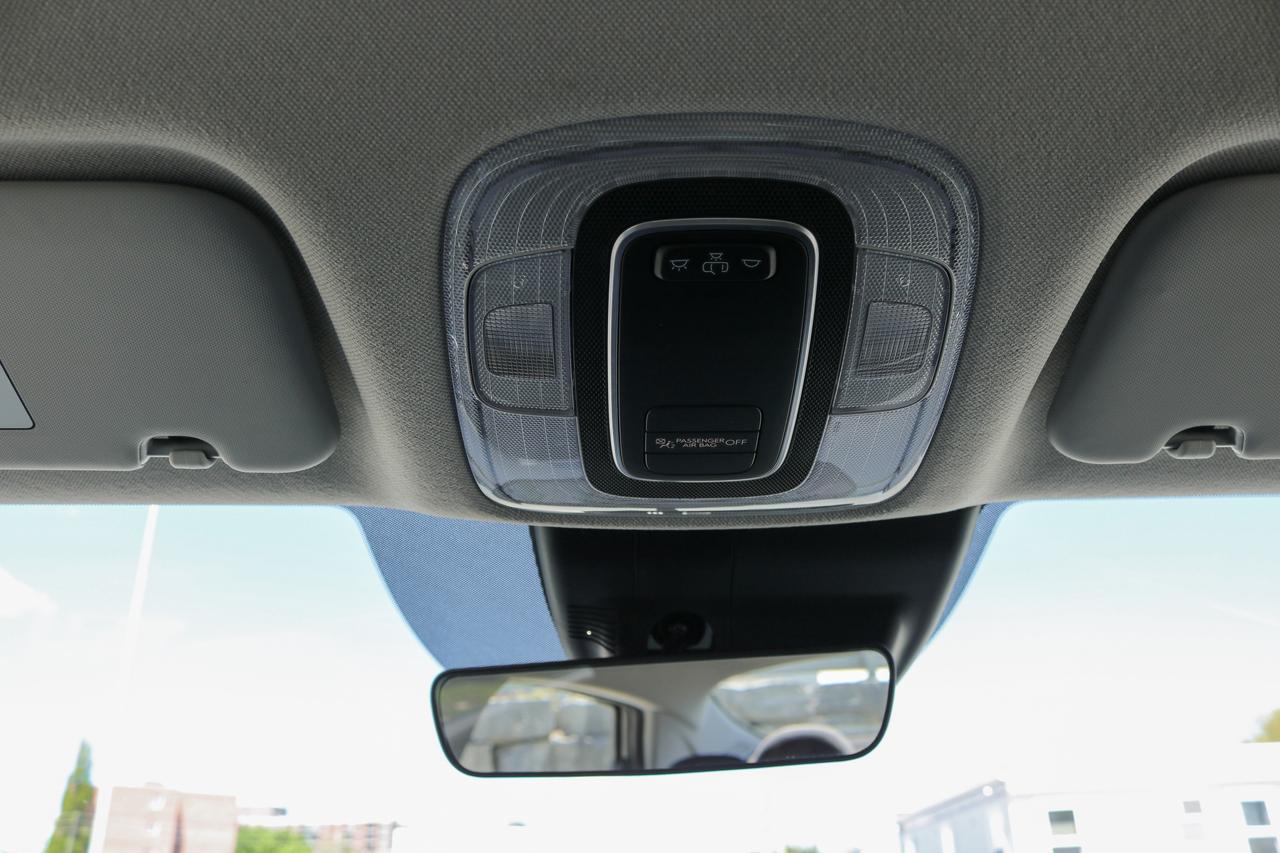 2024 Hyundai Elantra Essential IVT | 1 KEY | BLUETOOTH | HEATED SEATS | Photo