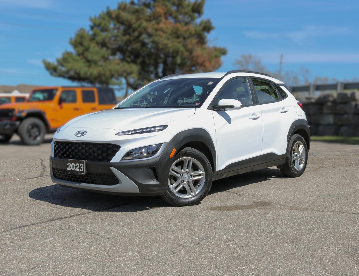 2023 Hyundai Kona 2.0L Essential FWD | BLUETOOTH | BACKUP CAMERA |