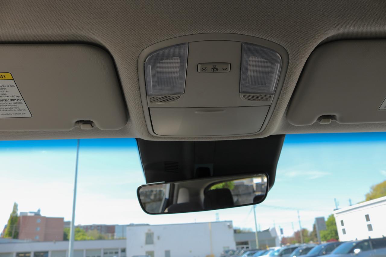 2023 Hyundai KONA 2.0L Essential FWD | BLUETOOTH | BACKUP CAMERA | Photo