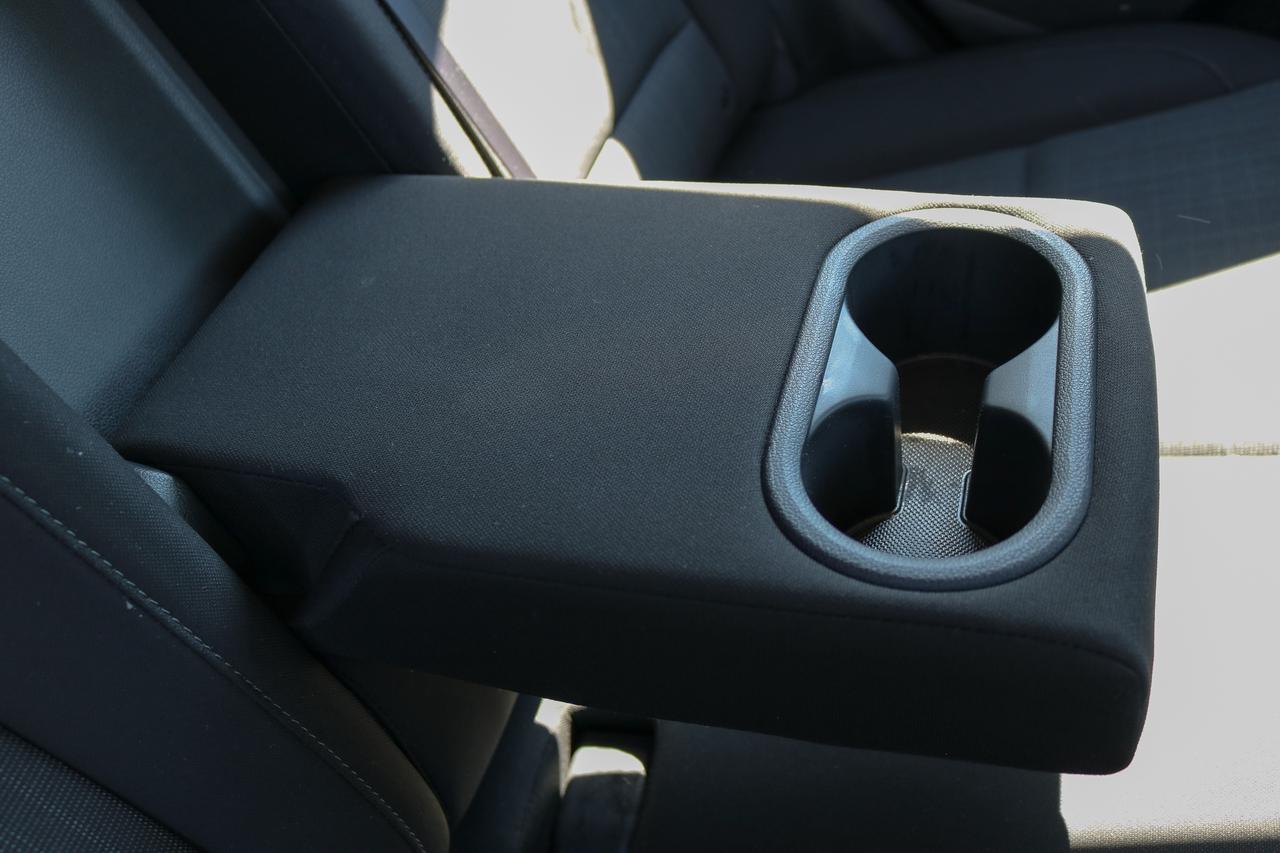 2023 Hyundai KONA 2.0L Essential FWD | BLUETOOTH | BACKUP CAMERA | Photo