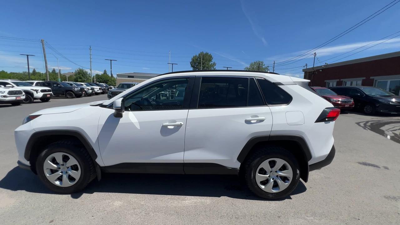 2020 Toyota RAV4 AWD | HTD SEATS | CARPLAY | ADAPT. CRUISE | A/C Photo4