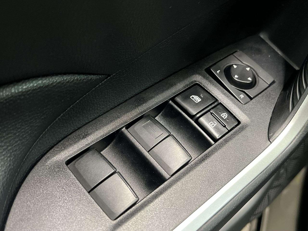 2020 Toyota RAV4 AWD | HTD SEATS | CARPLAY | ADAPT. CRUISE | A/C Photo