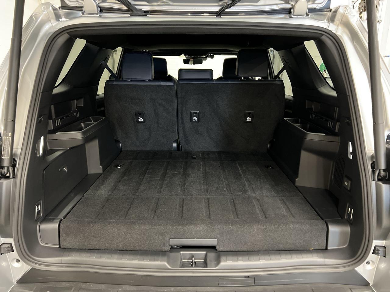 2025 Toyota 4Runner HYBRID PLATINUM AWD | LEATHER | PANO ROOF | HUD Photo