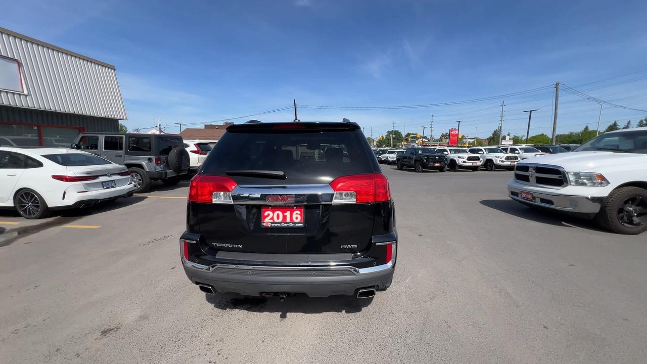 2016 GMC Terrain SLT AWD | DRIVE ALERT PKG | HTD LEATHER | SUNROOF Photo