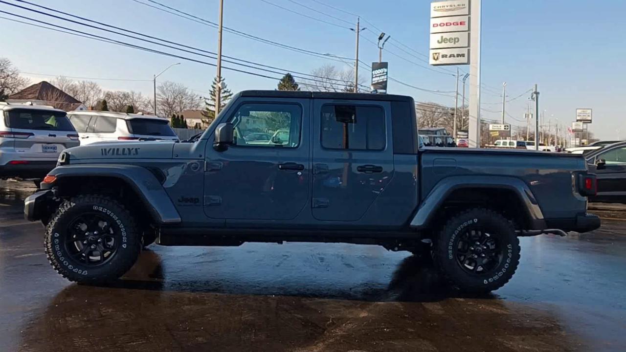 2026 Jeep Gladiator Willys Photo4