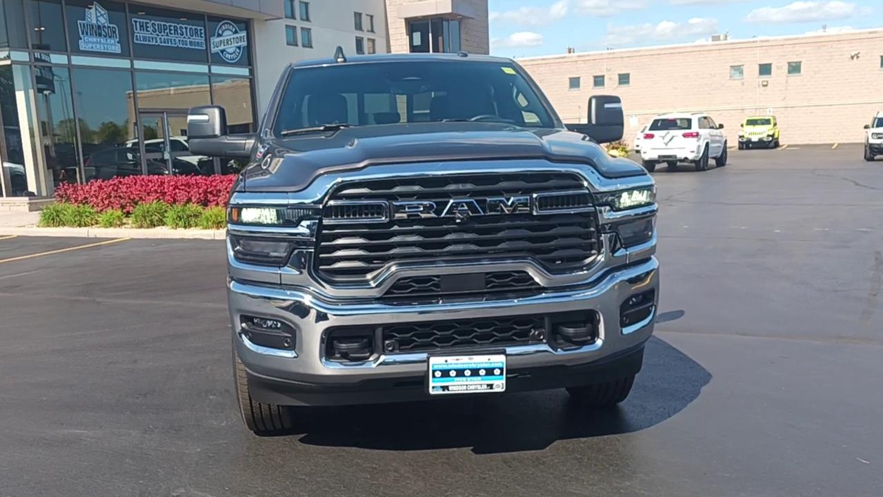 2025 RAM 2500 Tradesman Photo2