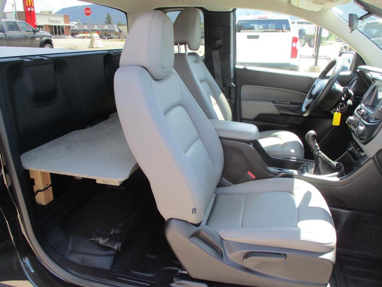 2018 Chevrolet Colorado EXT CAB 2WD Photo