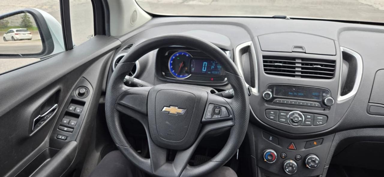 2016 Chevrolet Trax Front-wheel Drive 4dr LS Photo