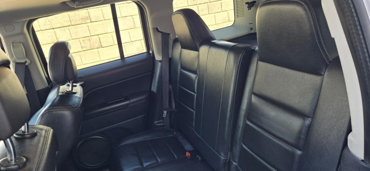 2016 Jeep Patriot 4WD 4dr High Altitude Photo