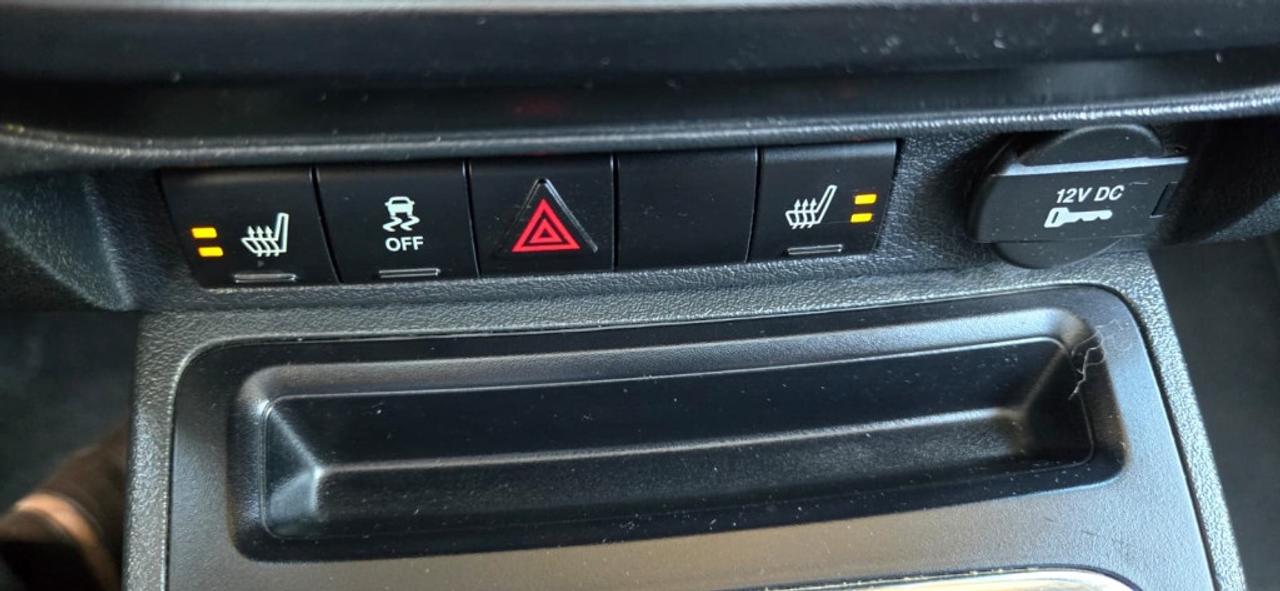 2016 Jeep Patriot 4WD 4dr High Altitude Photo
