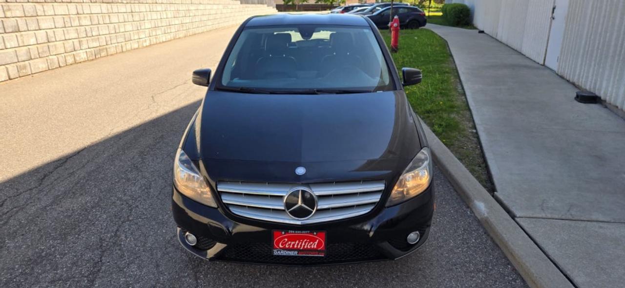 2014 Mercedes-Benz B-Class 4dr Hatchback B250 Sports Tourer Photo