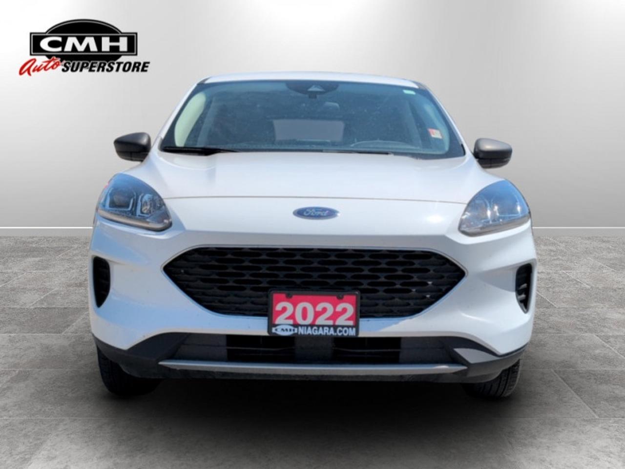 2022 Ford Escape SE Photo
