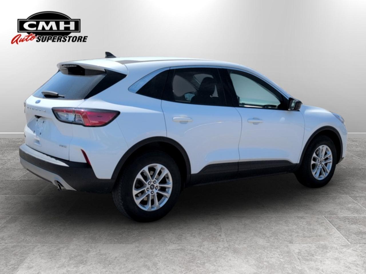 2022 Ford Escape SE  **CLEAN CARFAX - LOW KMS** Photo