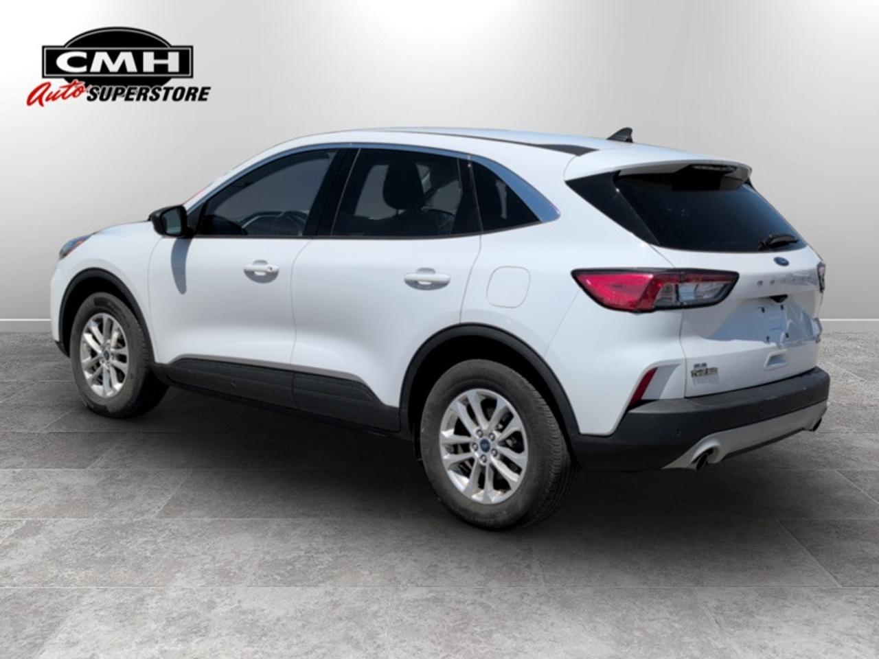 2022 Ford Escape SE  **CLEAN CARFAX - LOW KMS** Photo
