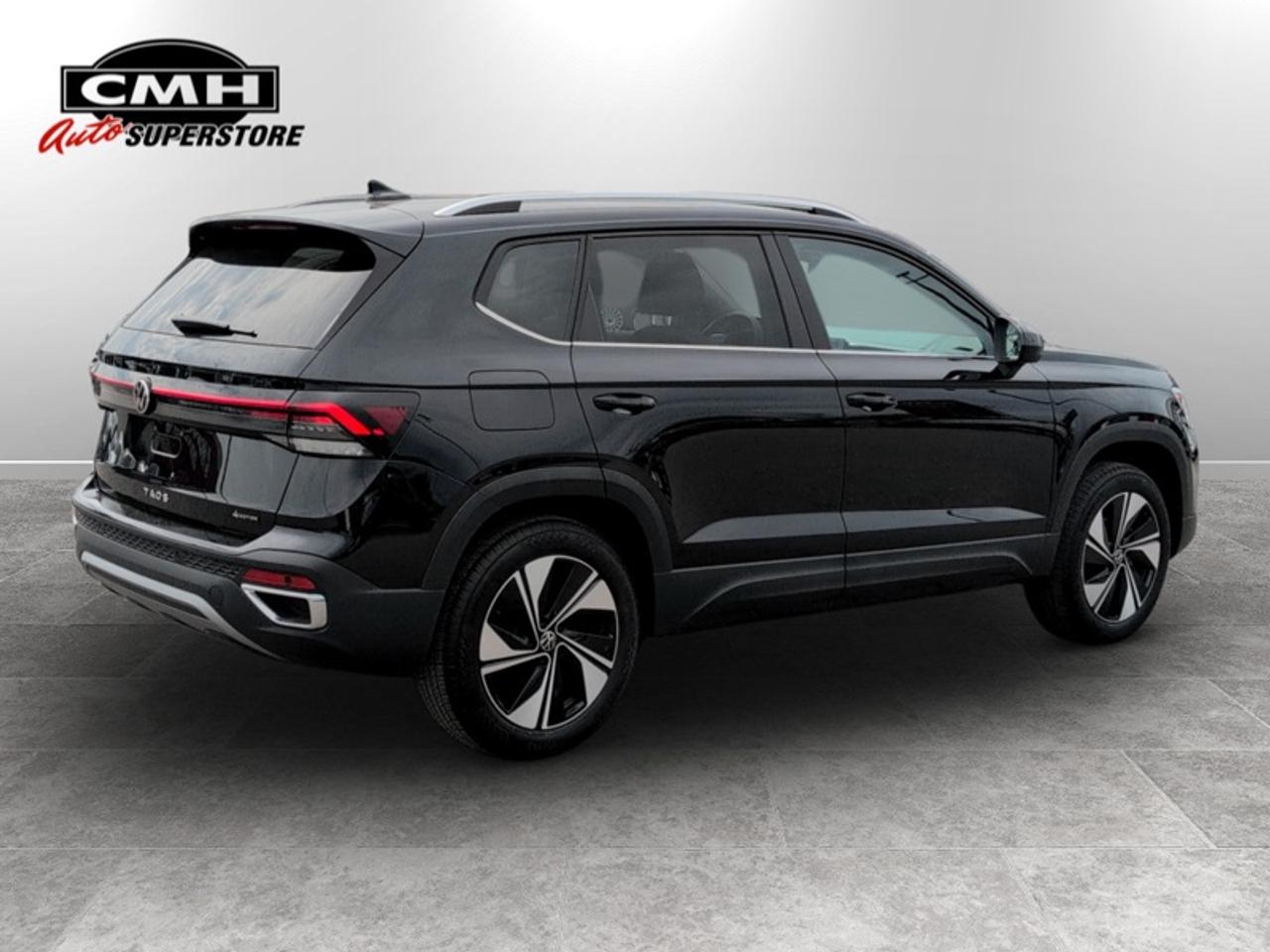2026 Volkswagen Taos Comfortline  **CLEAN CARFAX** Photo4