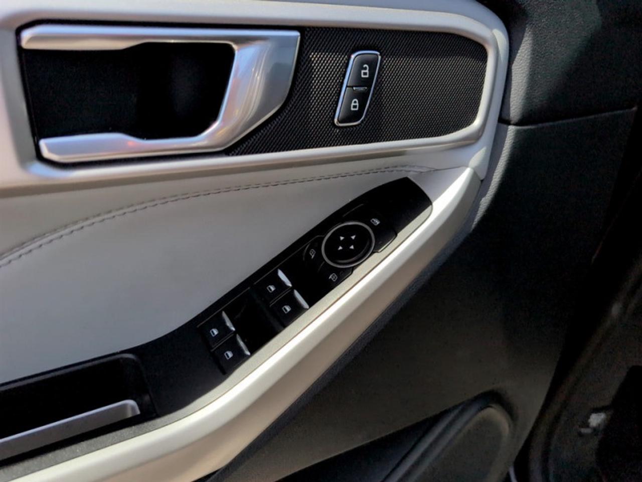 2022 Ford Explorer XLT w/Sport App. Pkg Photo