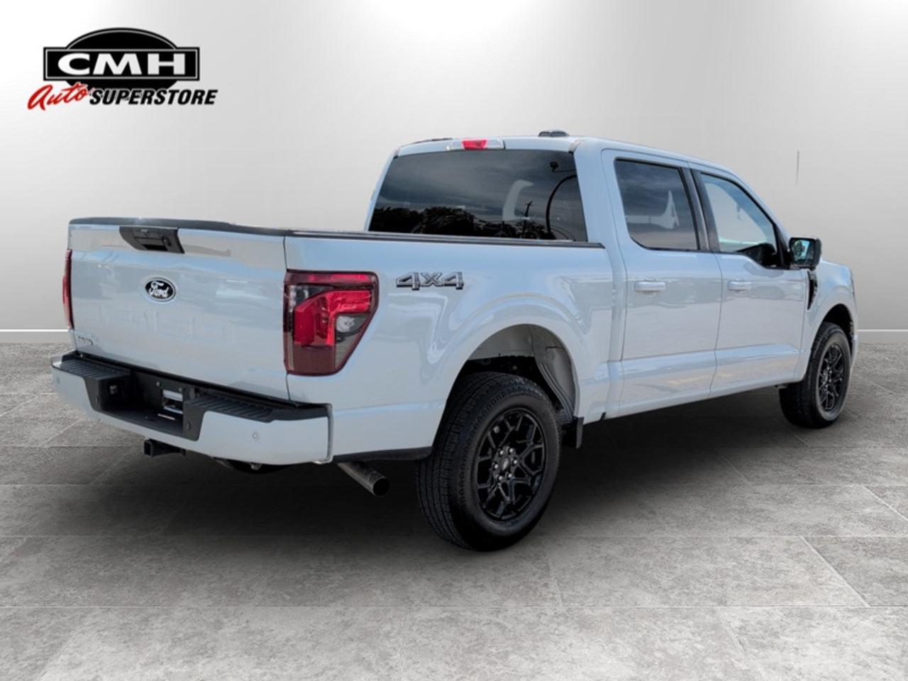 2024 Ford F-150 XLT w/Black App. Pkg  **XLT BLACK APPEARANCE PACKAGE** Photo3