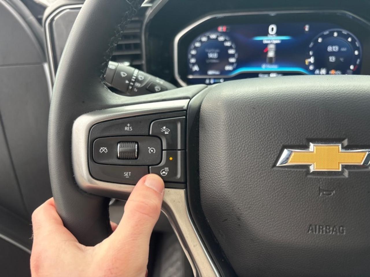2025 Chevrolet Silverado 1500 LT  5.3L V8 Photo