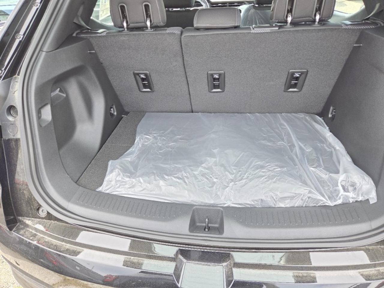 2027 Chevrolet Bolt LT  - Heated Seats Photo