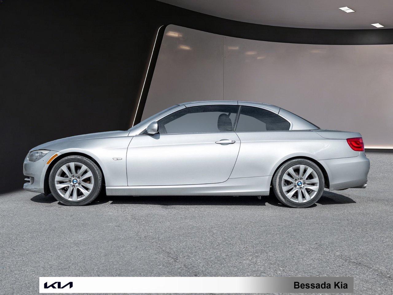 2011 BMW 3 Series 328I Photo4