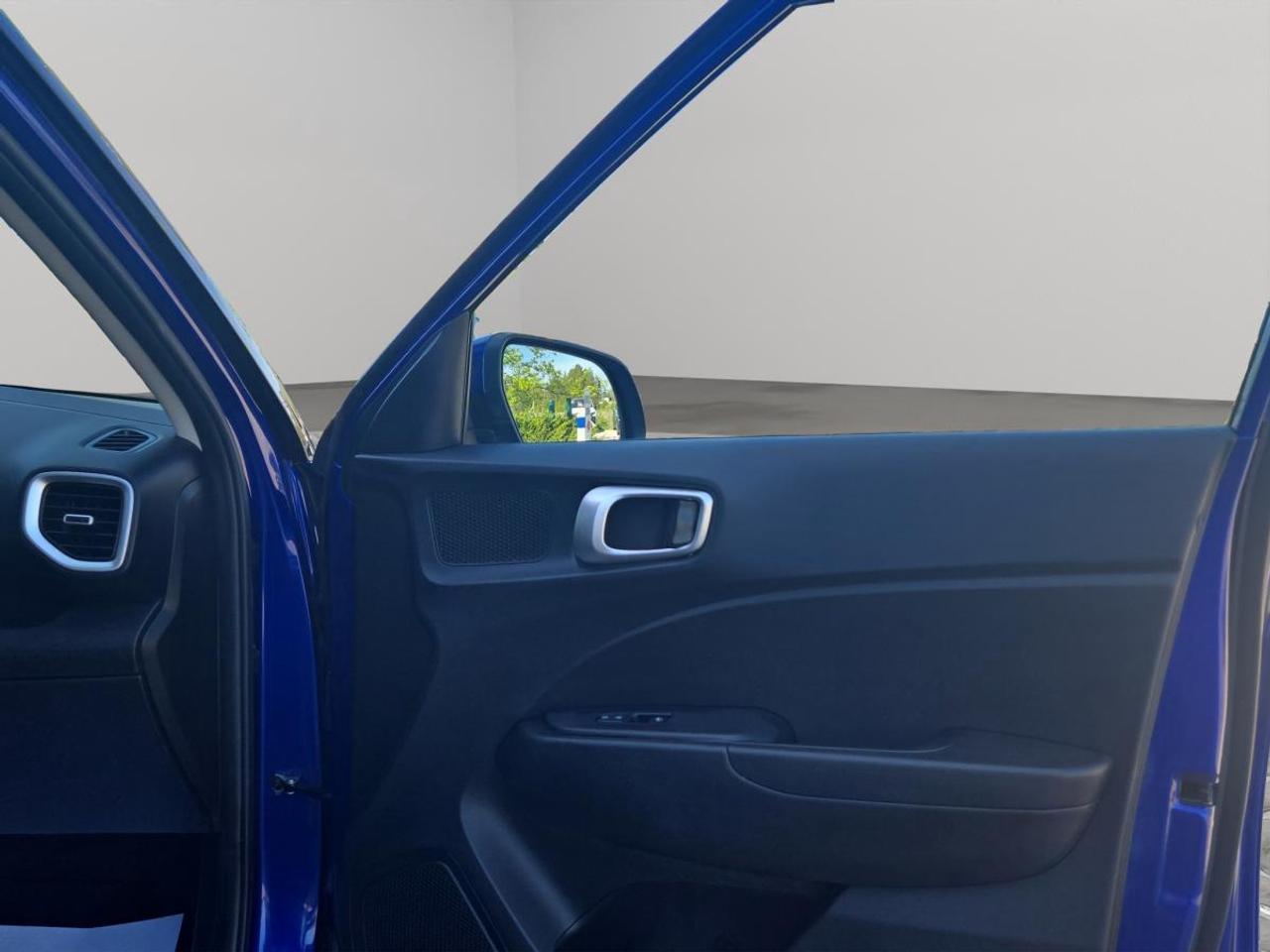 2022 Hyundai Venue PREFERRED Photo
