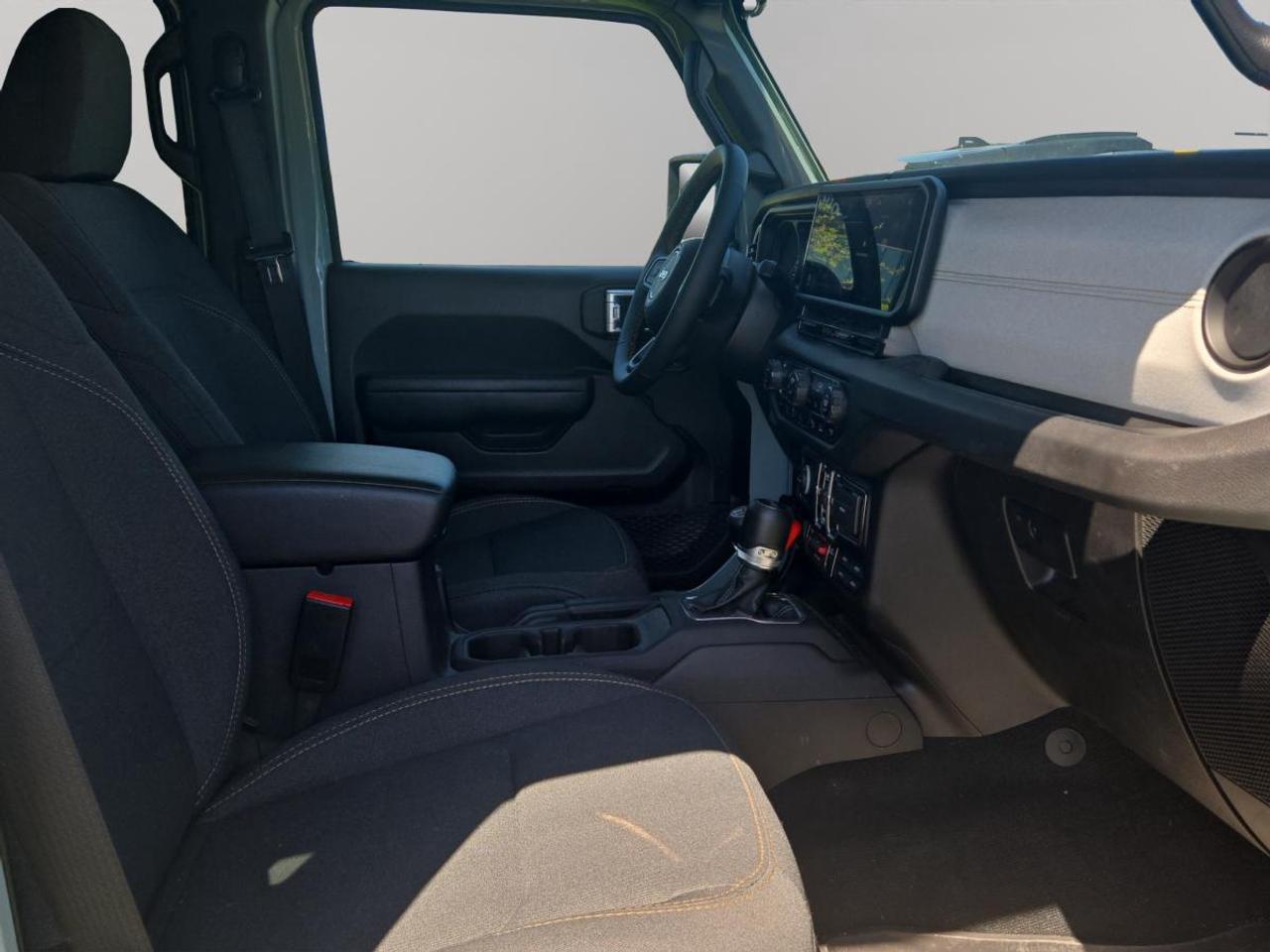 2024 Jeep Wrangler Willys Photo