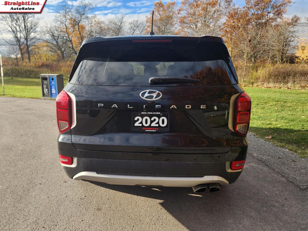 2020 Hyundai PALISADE Essential 8-Passenger FWD Photo