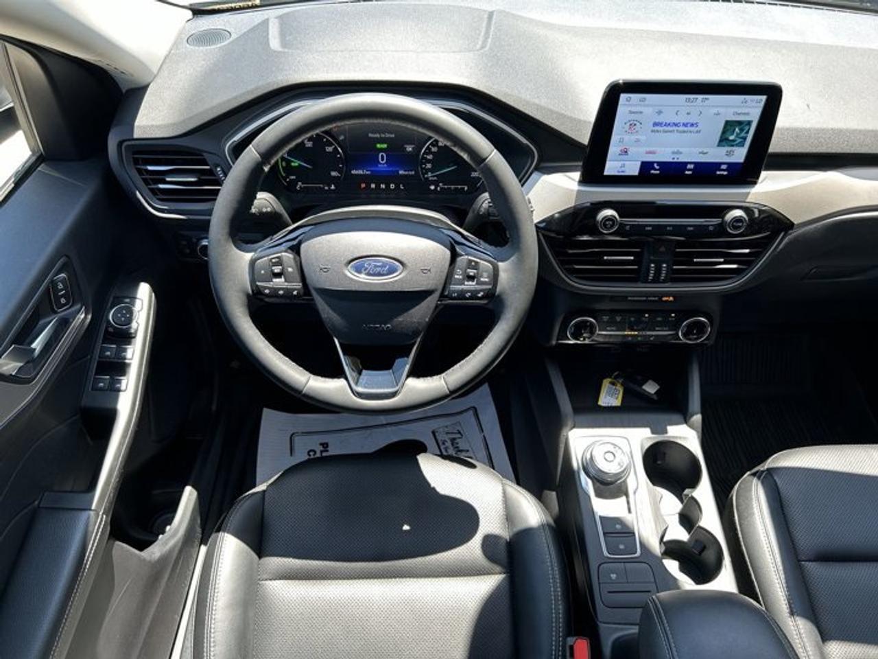 2022 Ford Escape SEL AWD | No accidents | Leather Seats Photo