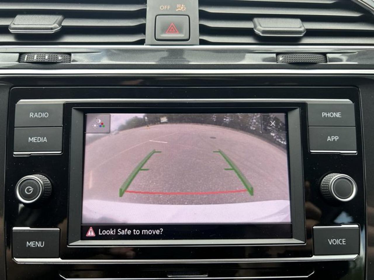 2023 Volkswagen Tiguan Trendline AWD | No Accidents | Heated Steering Wheel Photo